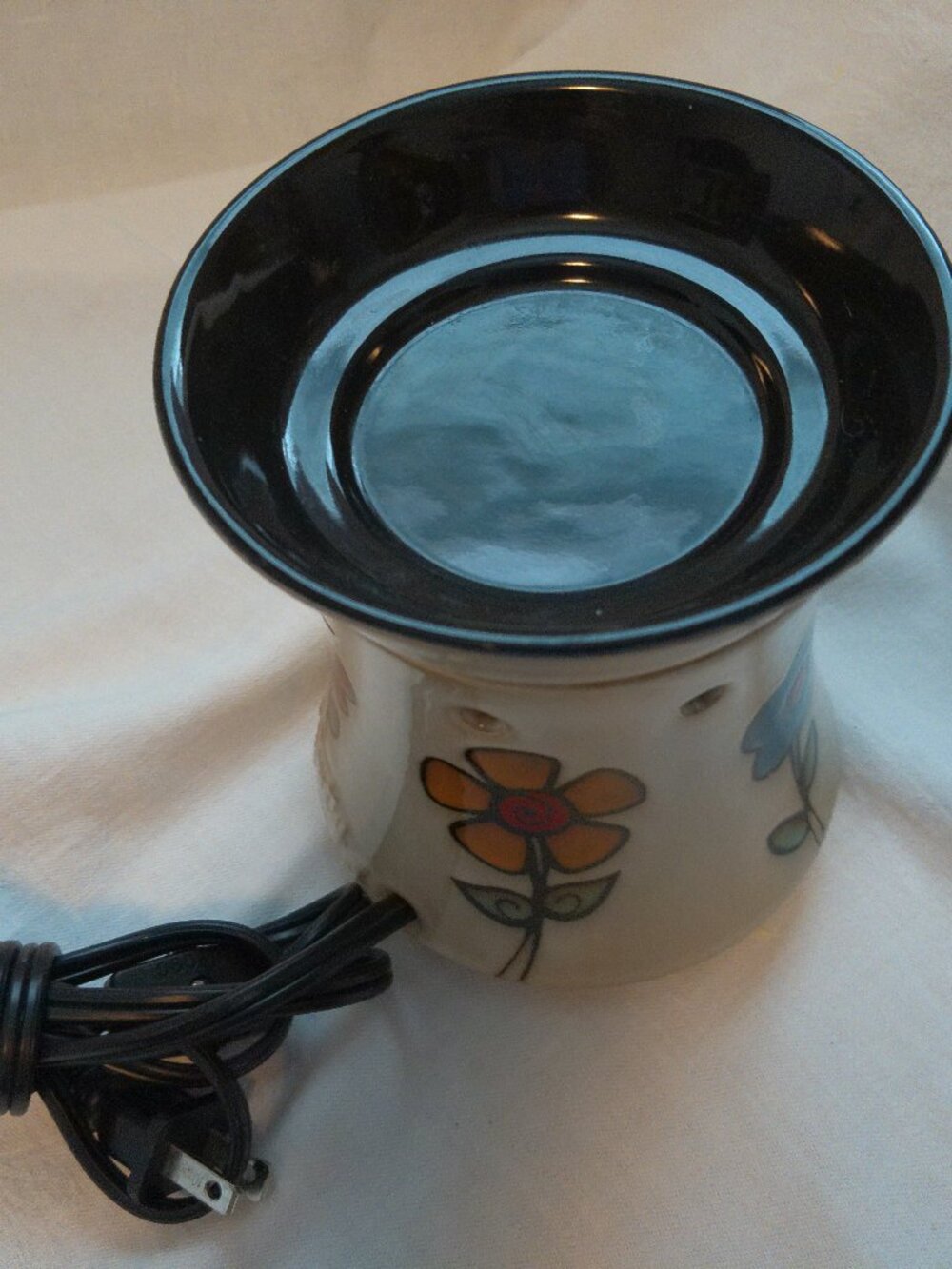 Scentsy Ashbury Floral Wax Warmer Rustic Boho - Picture 4 of 5